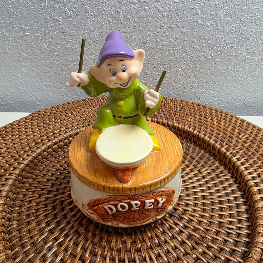 Vintage Schmid Disney Snow White Dopey Drummer Music Box 'Put On A Happy Face'